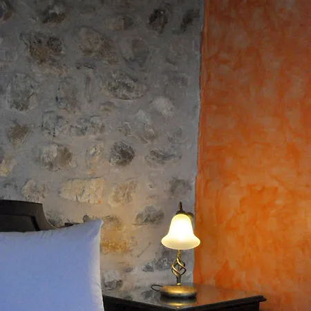 Pikoulianika Guest house
